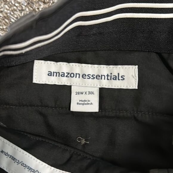 Amazon Essentials Dress Pants. 28x30 (589) - Picture 2 of 3